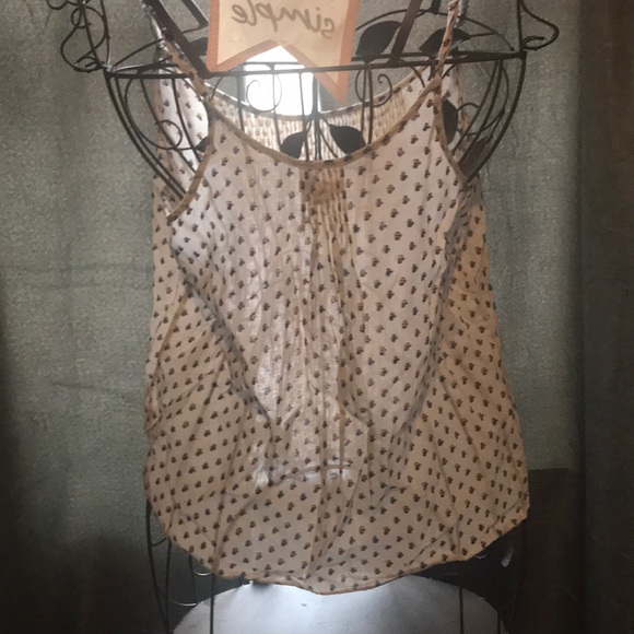 Top - Picture 2 of 3